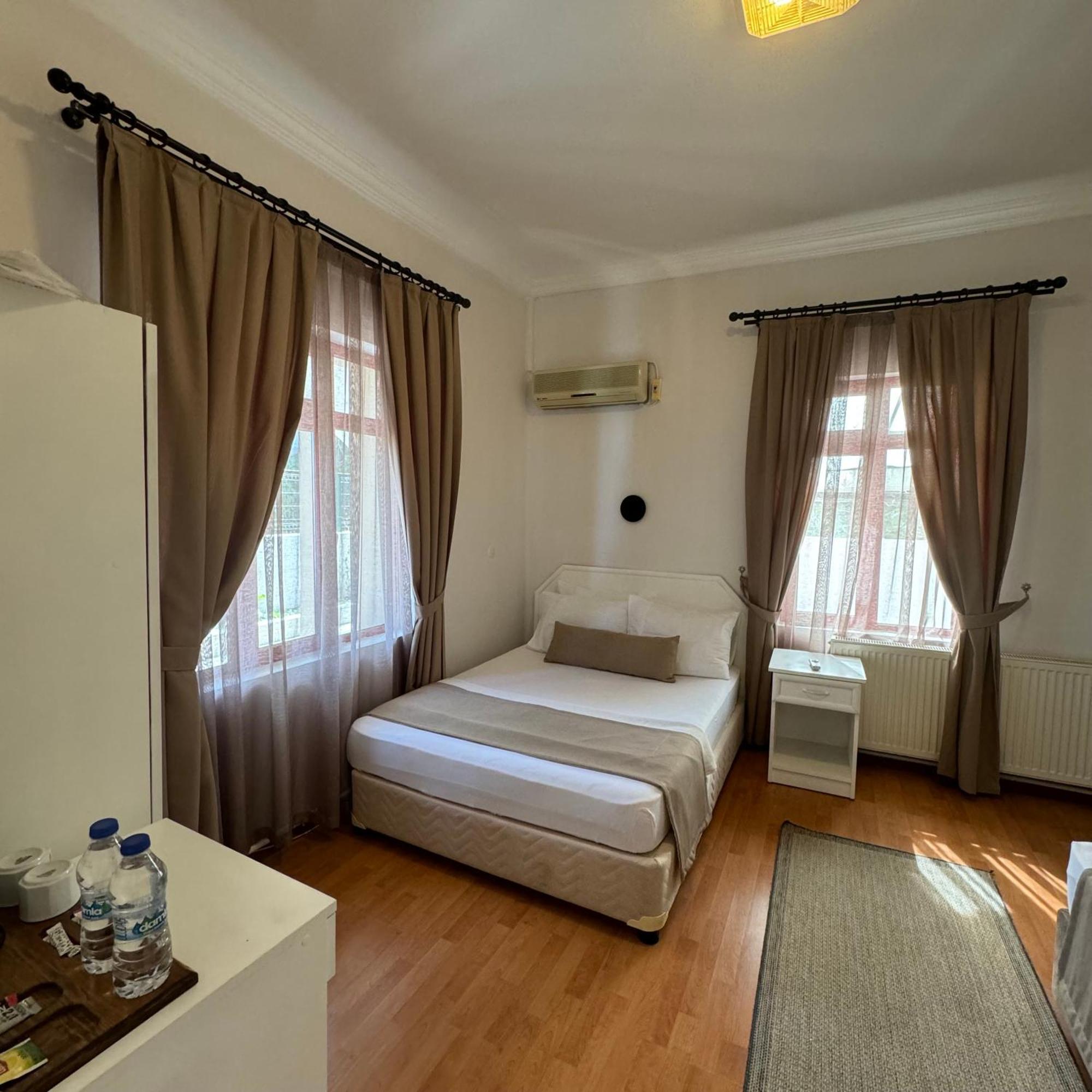 Soezer Otel Ayvalı Eksteriør bilde